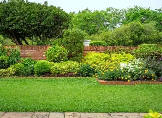 landscaping services Oak Park Heights